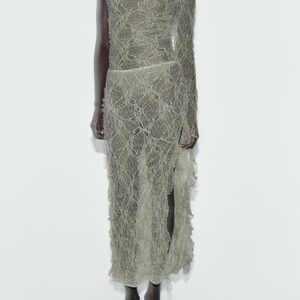 Zara Ruffled Lace Midi Skirt size Large ref 5584/310